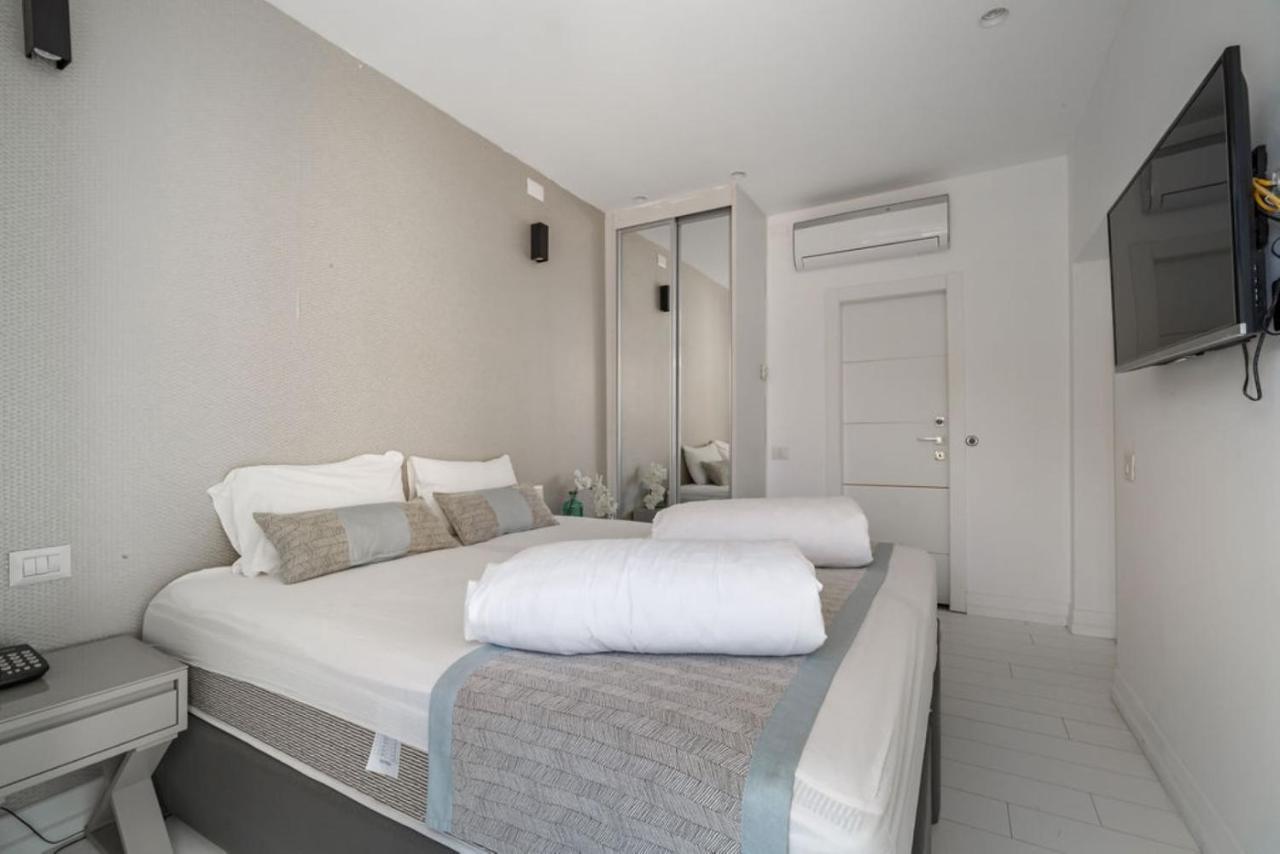Kikar Boutique Hotel Netanja Buitenkant foto